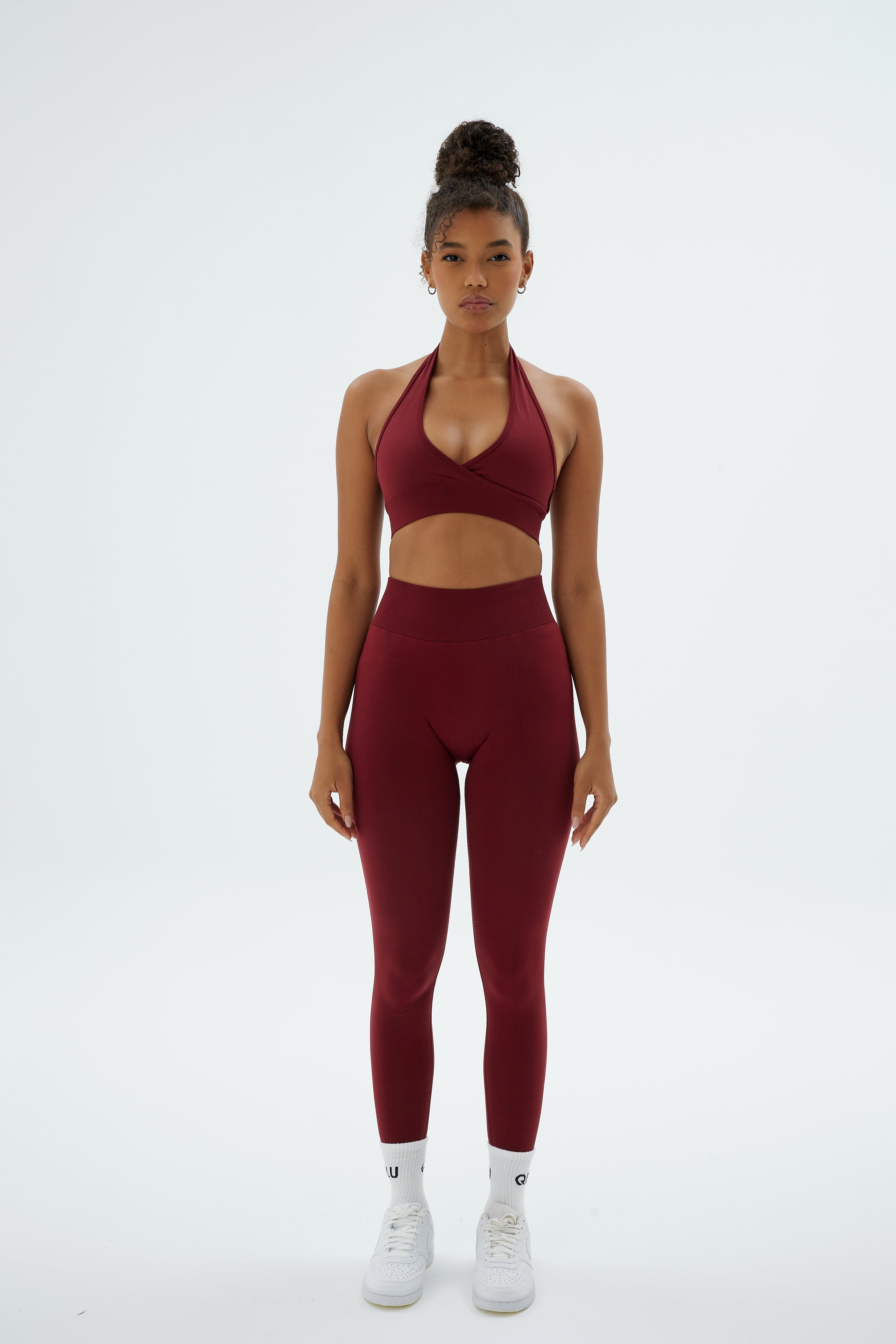 Zombi lesbian porno Erotik massaj ayollar uchun bosh ish orinlari