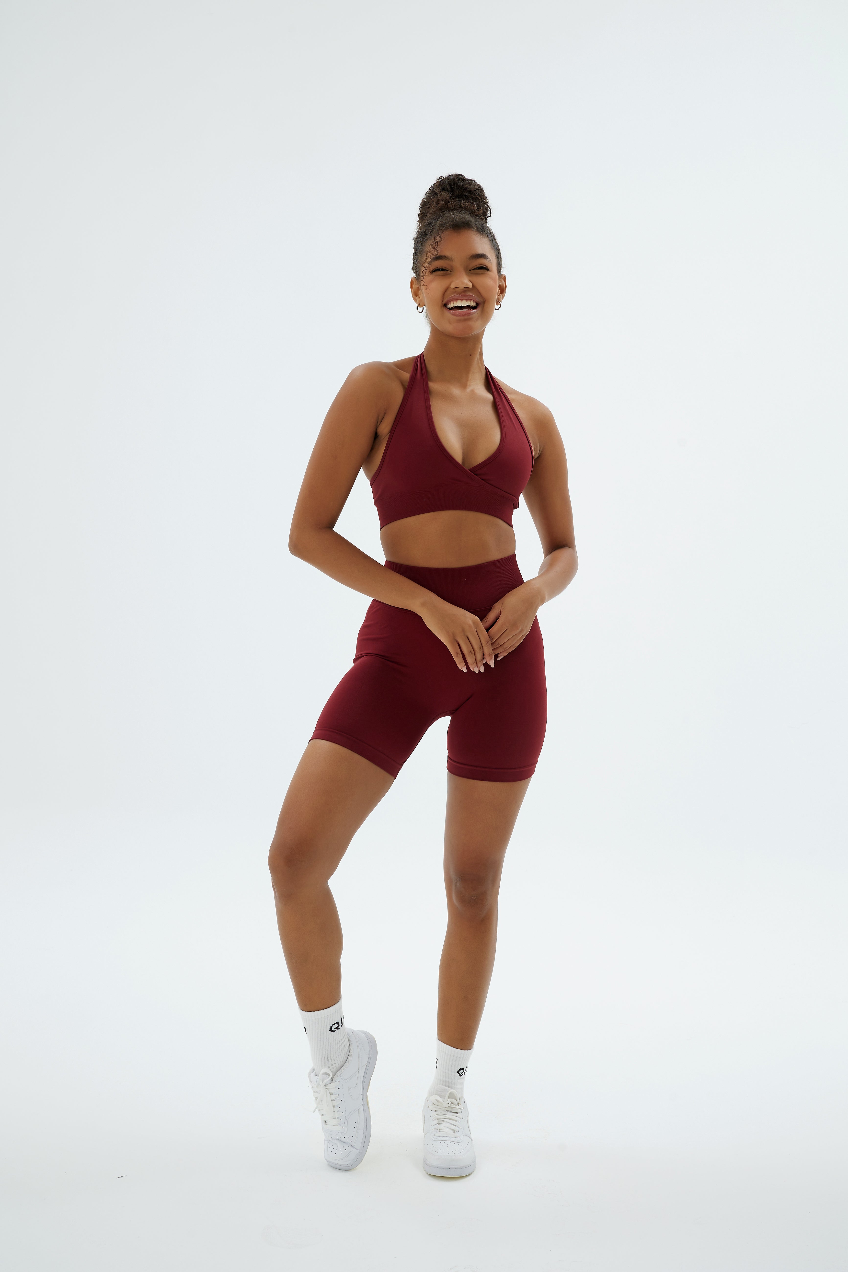 Rise Scrunch Pro Şort – Velvet Red