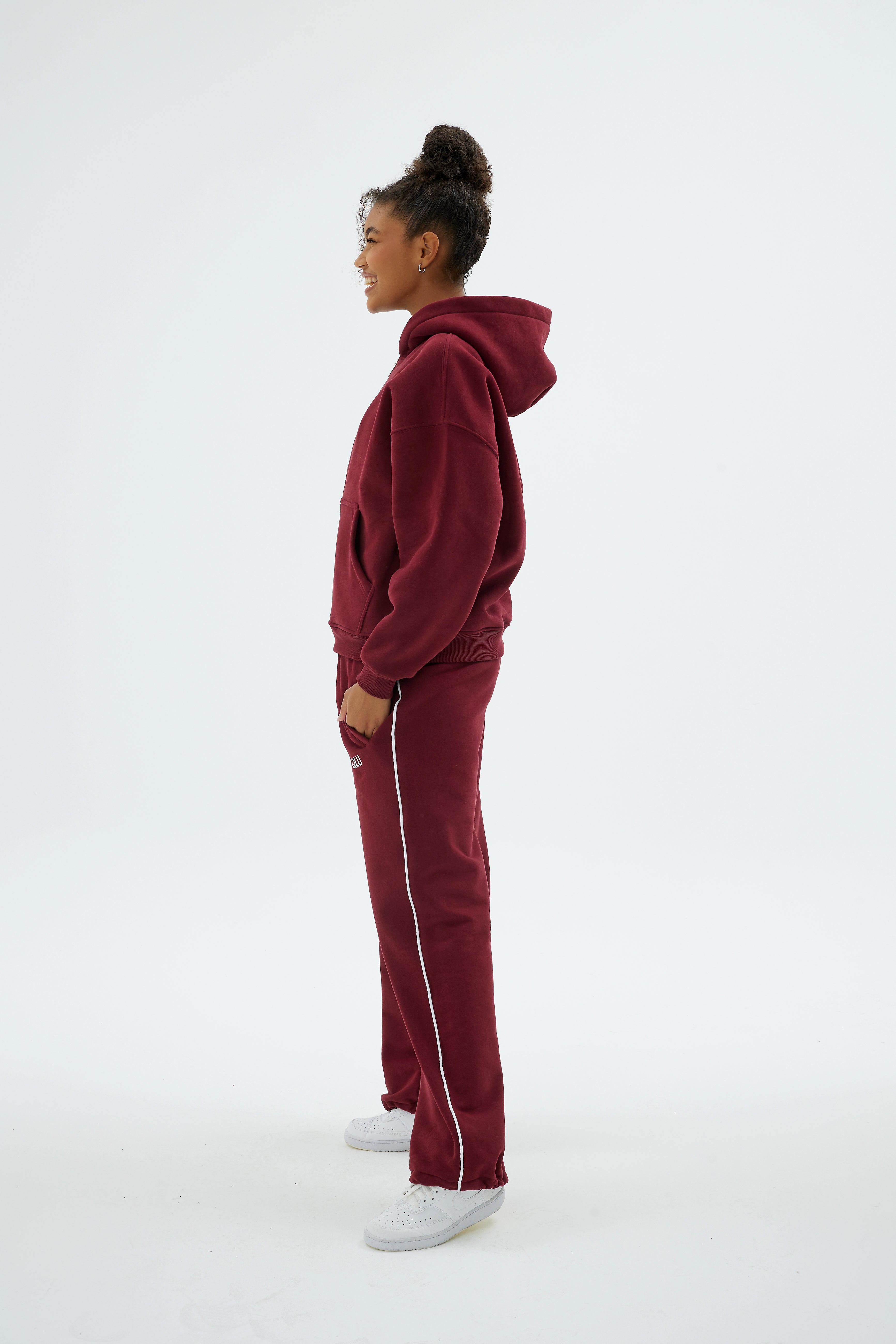 Rise Collection Kadın Line Jogger – Velvet Red