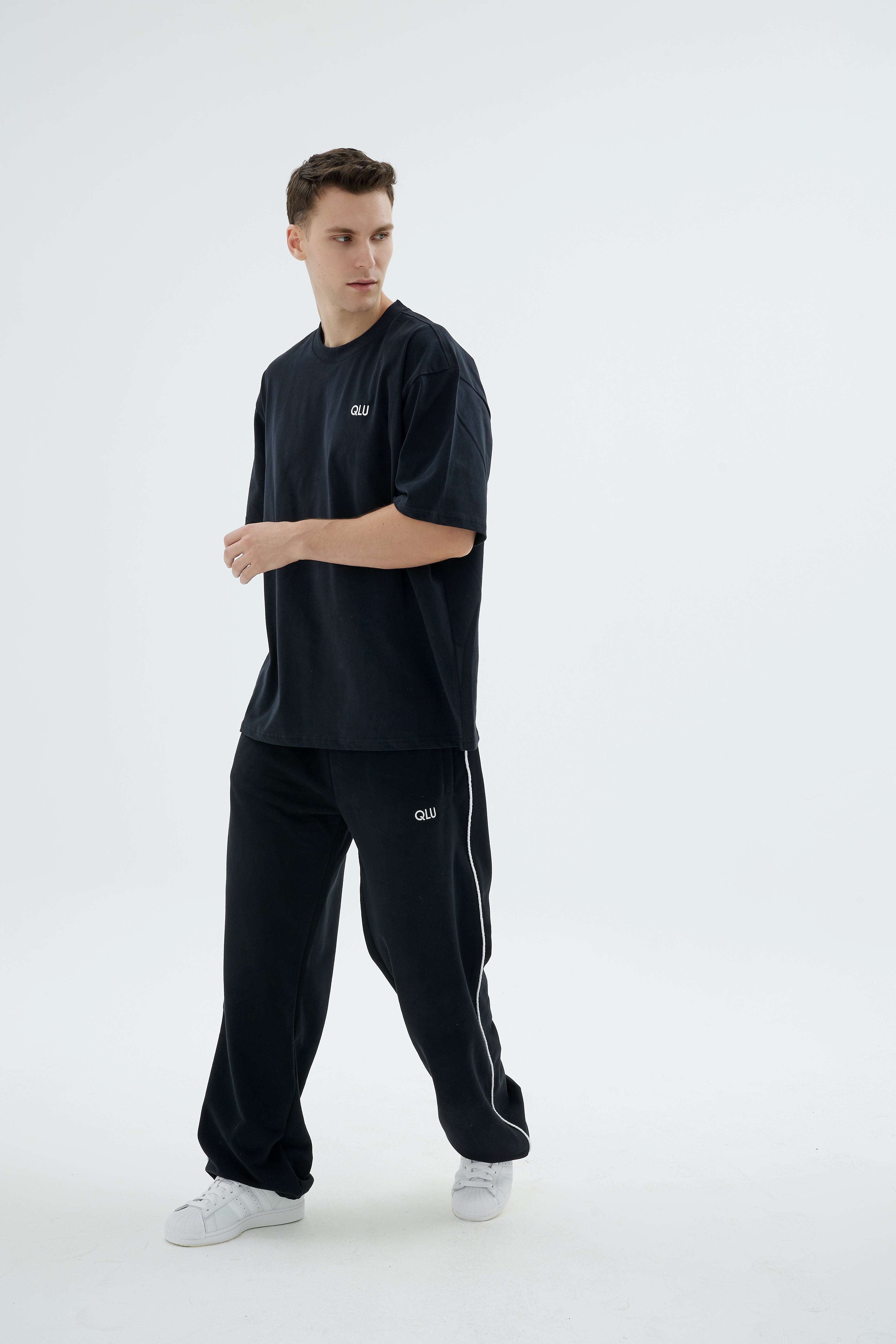 Rise Collection Erkek Line Jogger – True Black