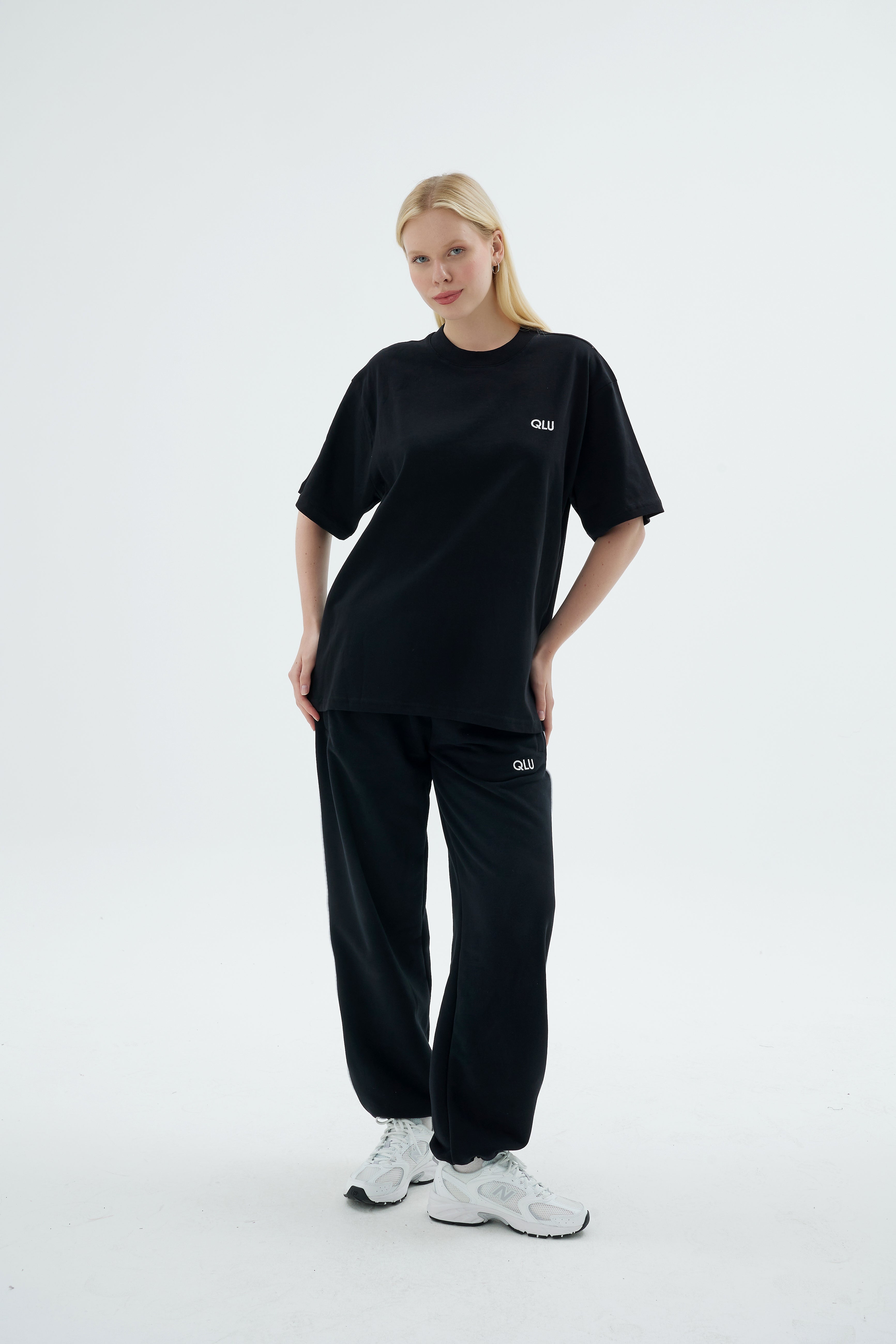 Rise Collection Kadın Line Jogger – True Black