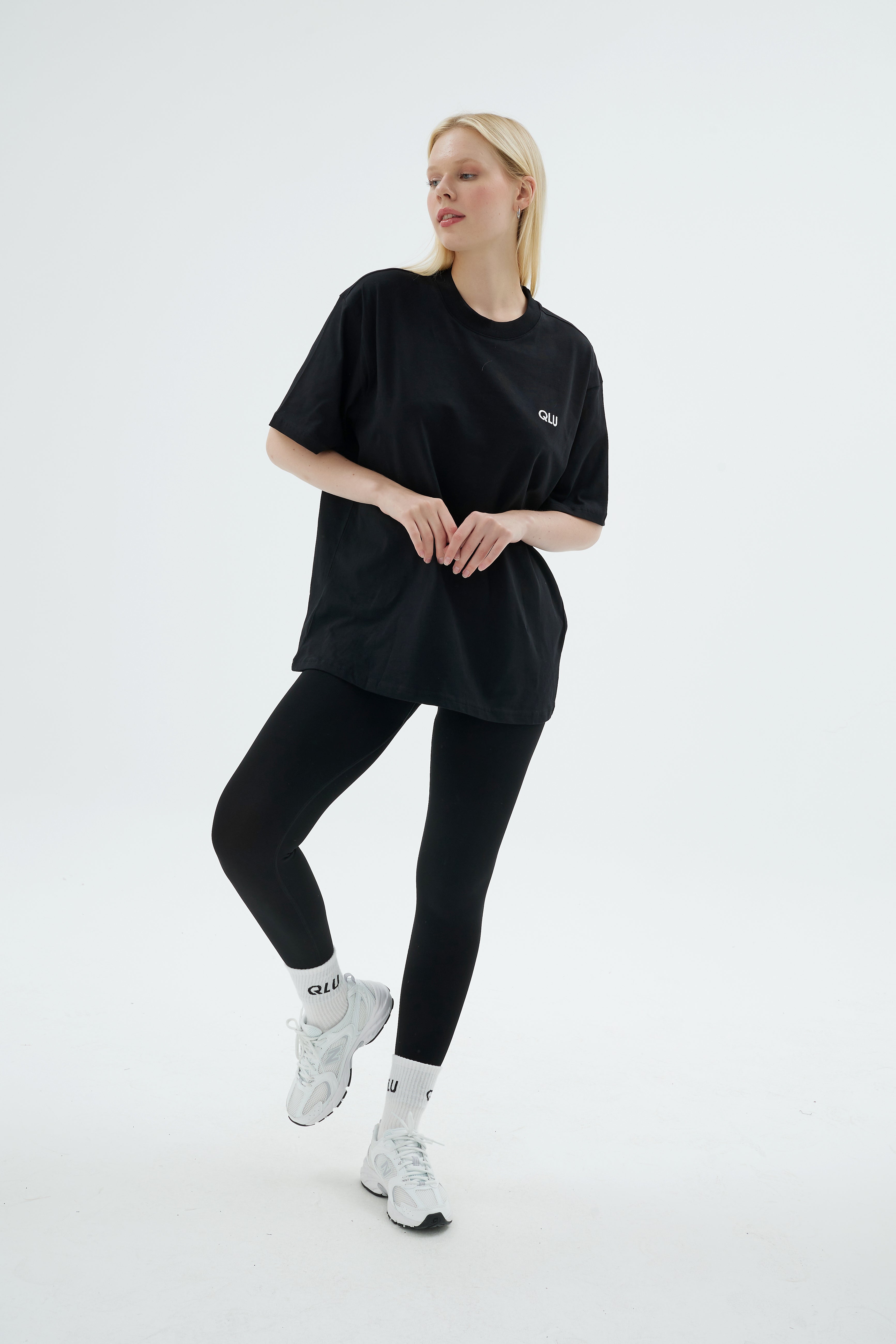 Rise Collection Kadın Overlay T-Shirt – True Black