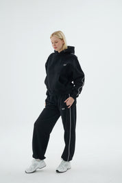 Rise Collection Kadın Line Jogger – True Black