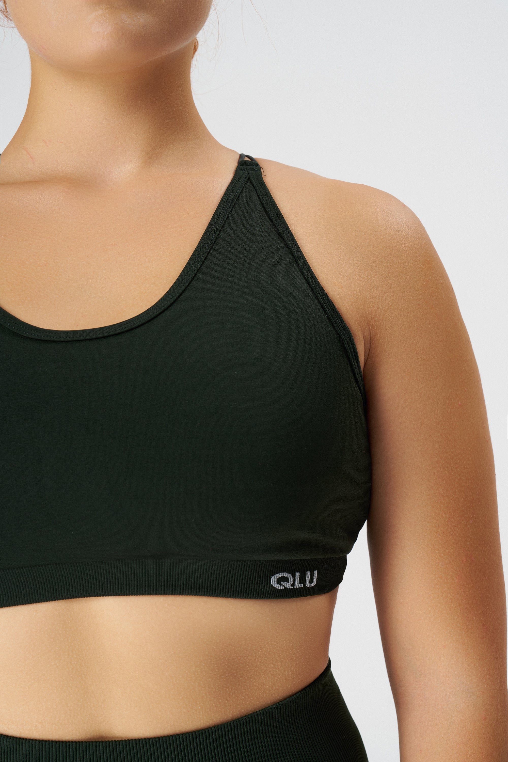 Qlu Attractive Collection Женский Бесшовный/Безшовный Спортивный Бра с Завязками на Спине