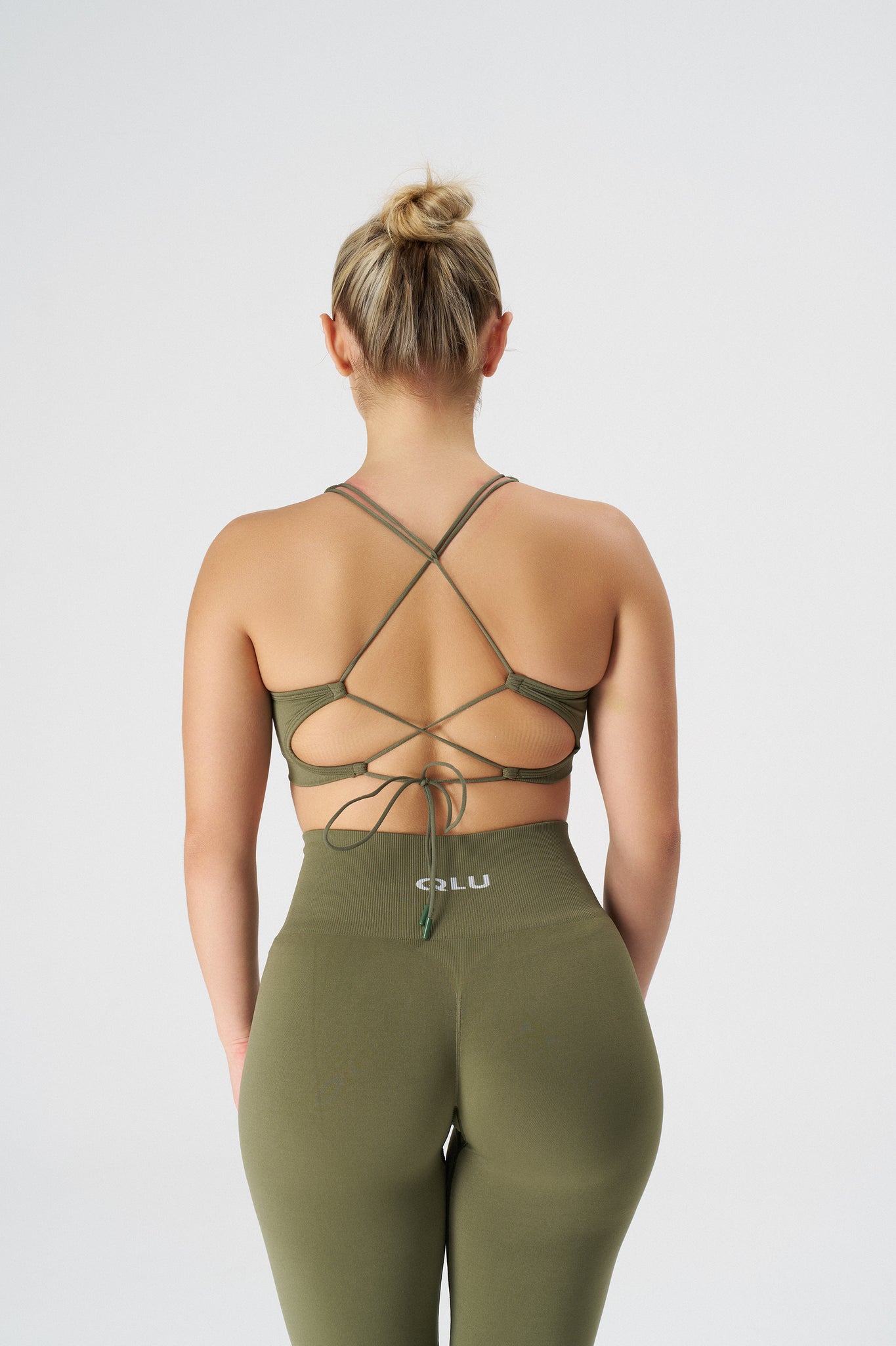 Qlu Attractive Collection Kadın Seamless/Dikişsiz Arkası Bağcıklı Bra/Spor Sütyen